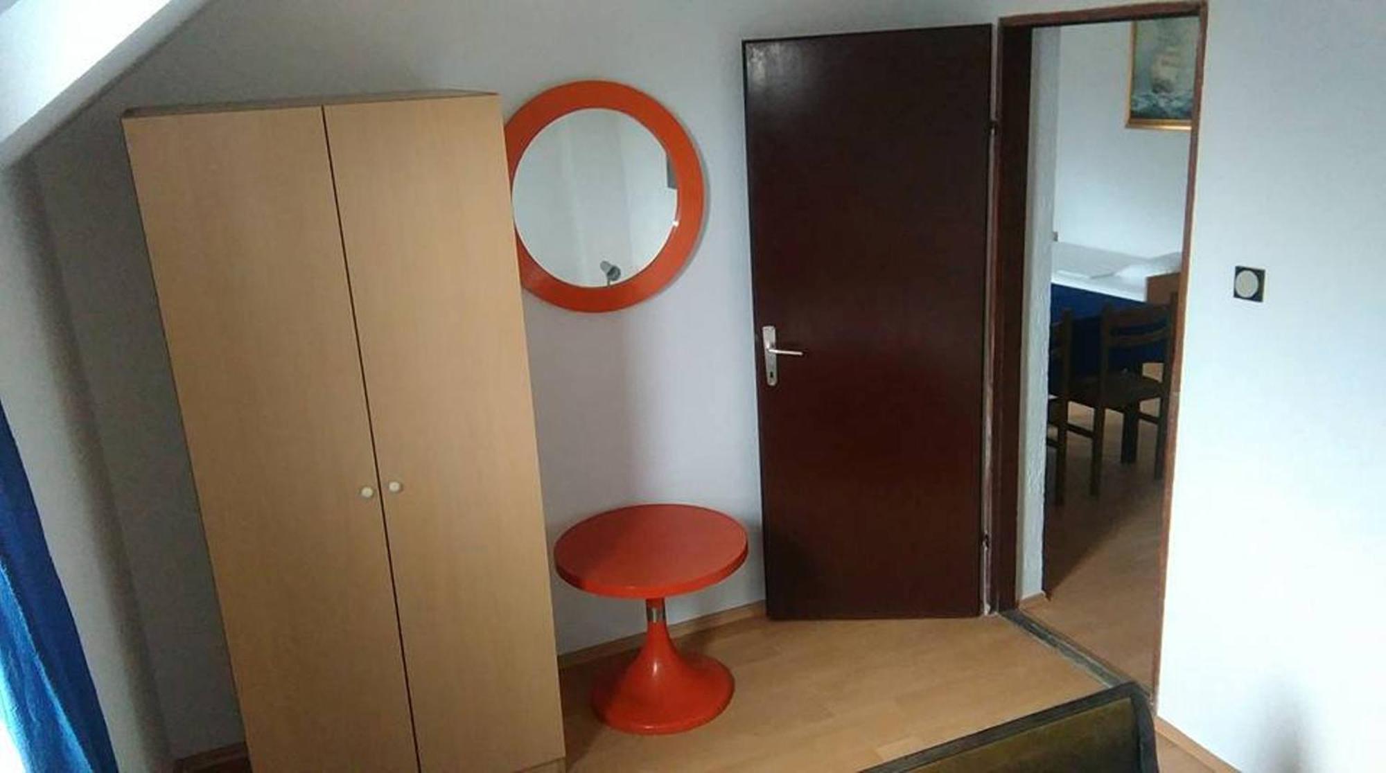 House Ilija Hodak Seliste Dreznicko Bilik gambar