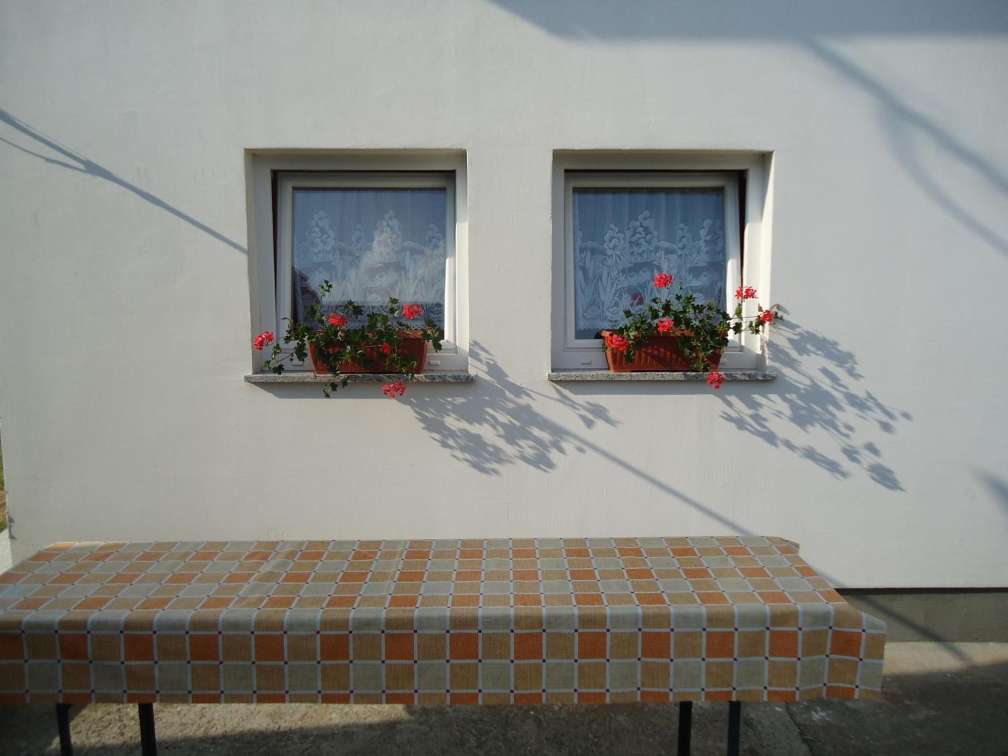 House Ilija Hodak Seliste Dreznicko Bilik gambar