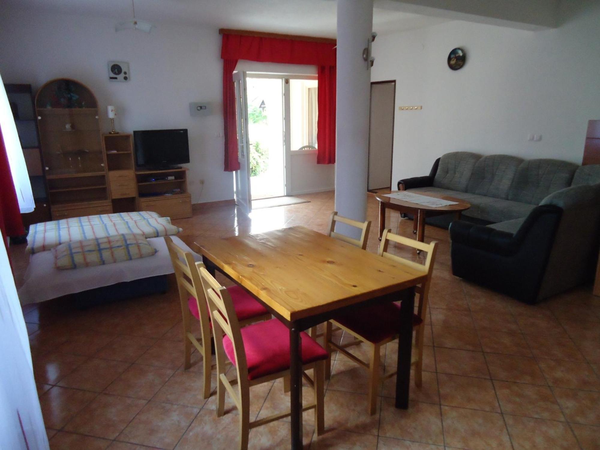 House Ilija Hodak Seliste Dreznicko Bilik gambar